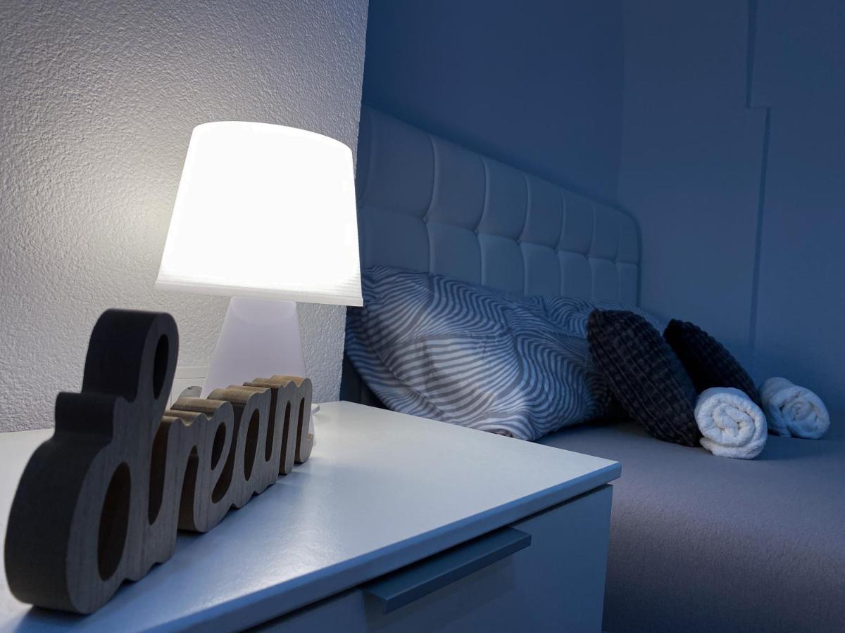 Apartment Carpe Diem โคเปร์ ภายนอก รูปภาพ