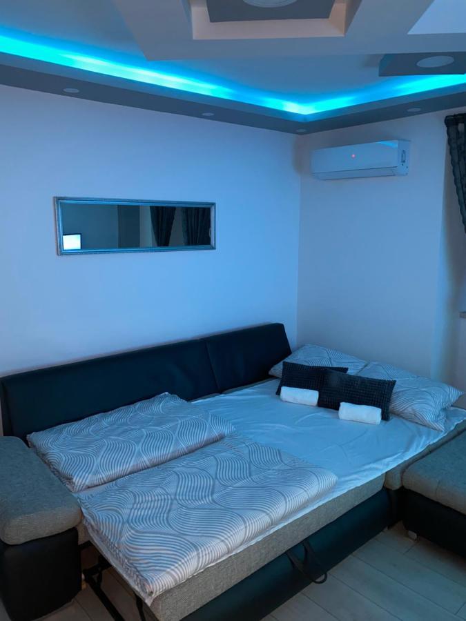 Apartment Carpe Diem โคเปร์ ภายนอก รูปภาพ